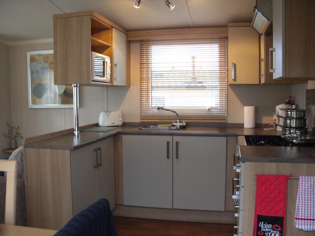 Presthaven Sands Holiday Park 3 And 2 Bed Caravans Prestatyn Zimmer foto