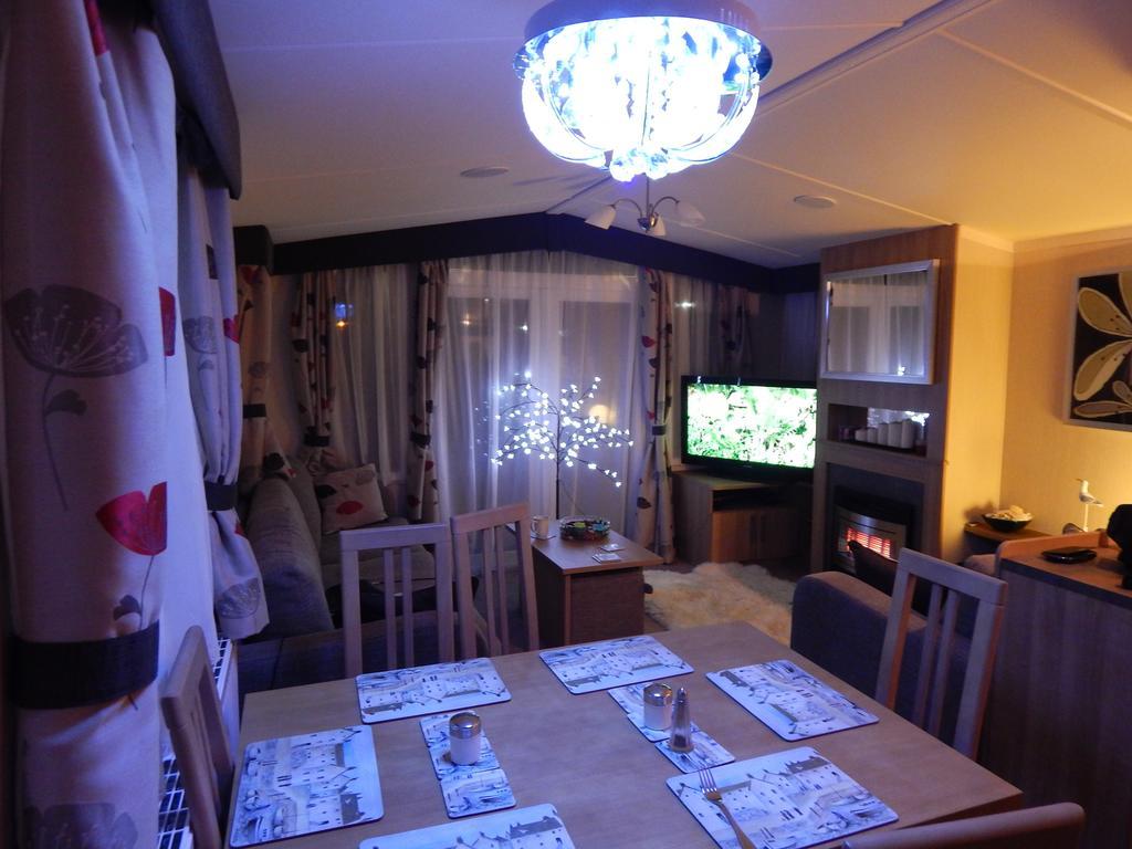 Presthaven Sands Holiday Park 3 And 2 Bed Caravans Prestatyn Zimmer foto